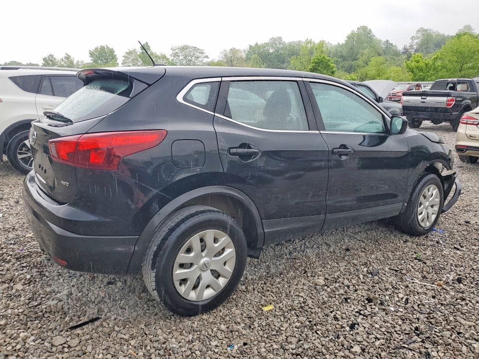 2018 NISSAN ROGUE SPORT S 3
