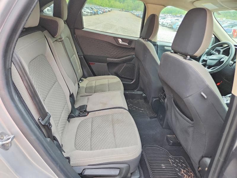2020 FORD ESCAPE SE 11