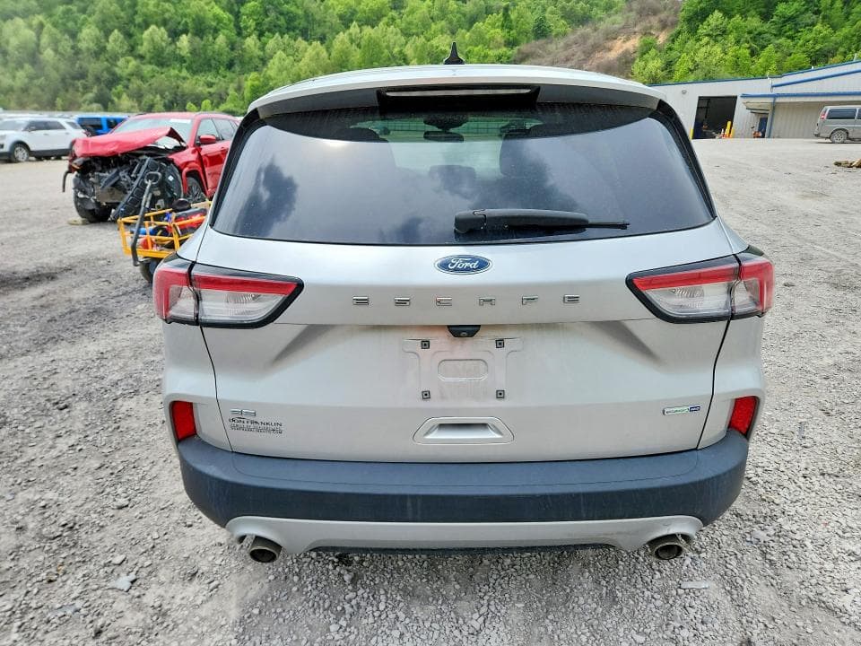 2020 FORD ESCAPE SE 6