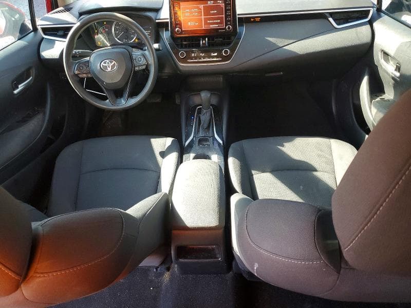 2021 TOYOTA COROLLA LE 8