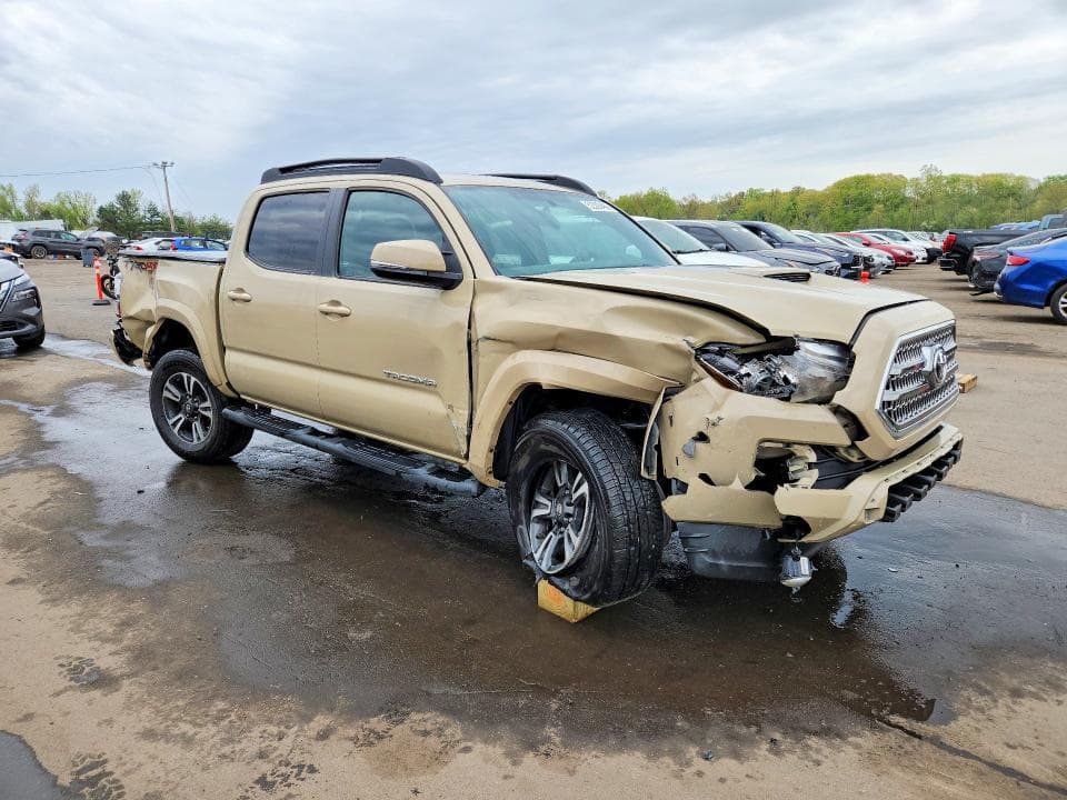 2017 TOYOTA TACOMA TRD SPORT 4
