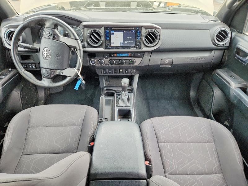 2017 TOYOTA TACOMA TRD SPORT 8