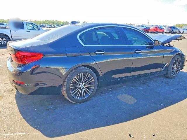2018 BMW 530 XI 3