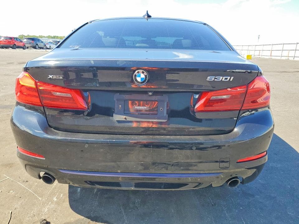 2018 BMW 530 XI 6