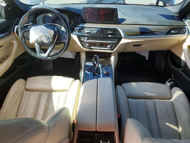 2018 BMW 530 XI 8