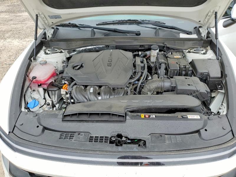 2025 HYUNDAI SONATA SE 11