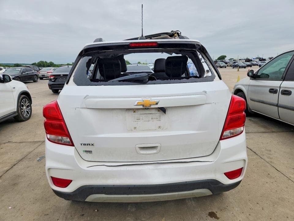 2021 CHEVROLET TRAX 1LT 6