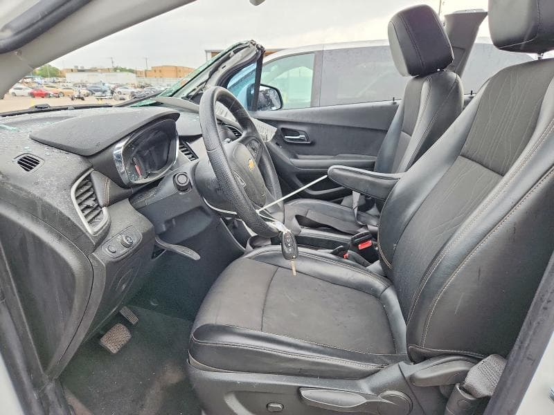 2021 CHEVROLET TRAX 1LT 7