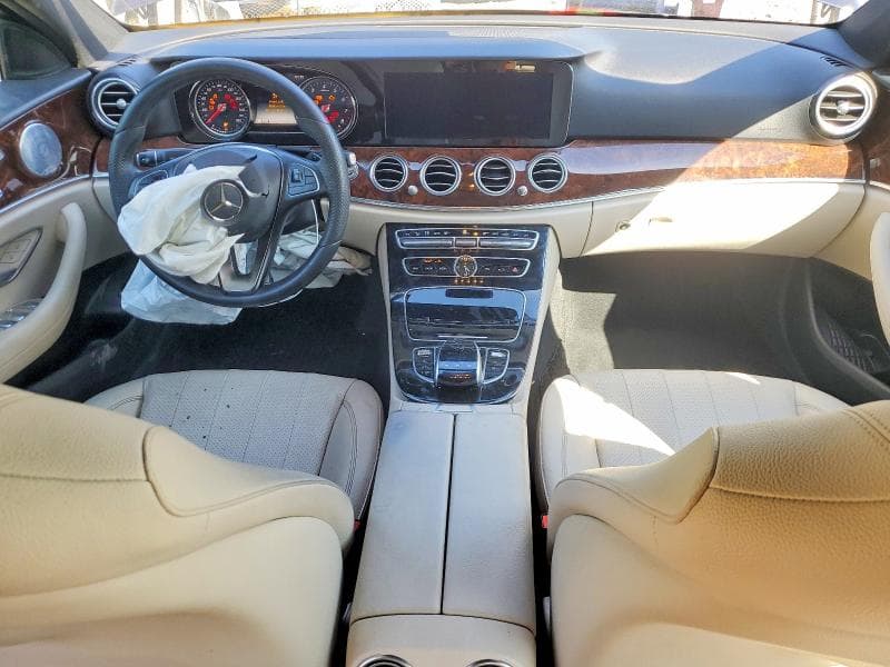 2018 MERCEDES-BENZ E 300 4MATIC 8