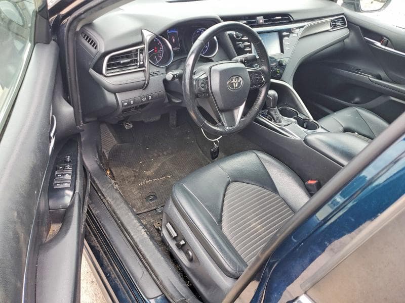 2019 TOYOTA CAMRY SE 8