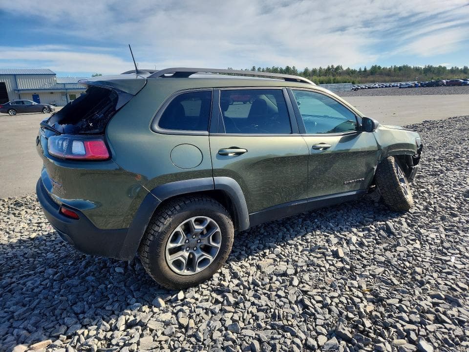 2021 JEEP CHEROKEE TRAILHAWK 3