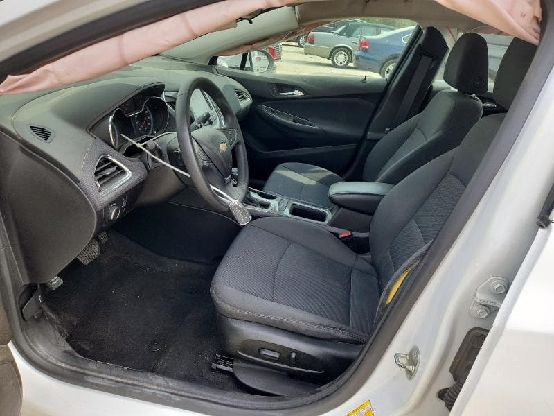 2018 CHEVROLET CRUZ 7