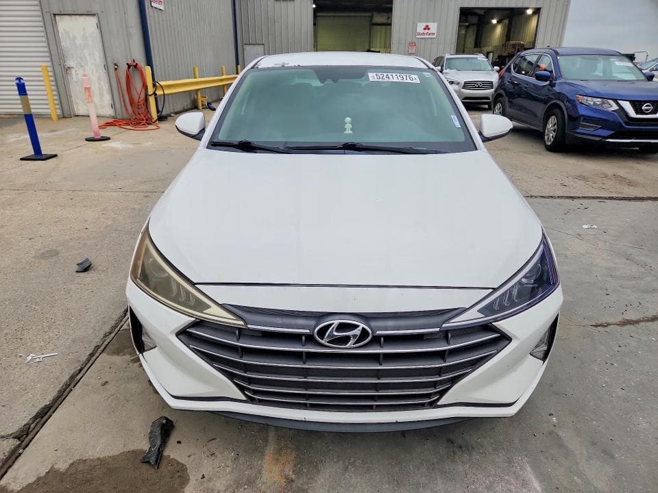 2019 HYUNDAI ELANTRA SEL 5