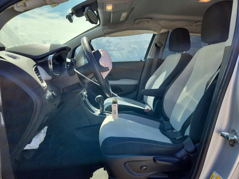 2020 CHEVROLET TRAX LS 7