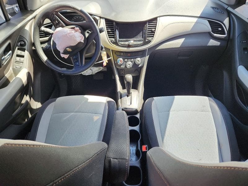 2020 CHEVROLET TRAX LS 8