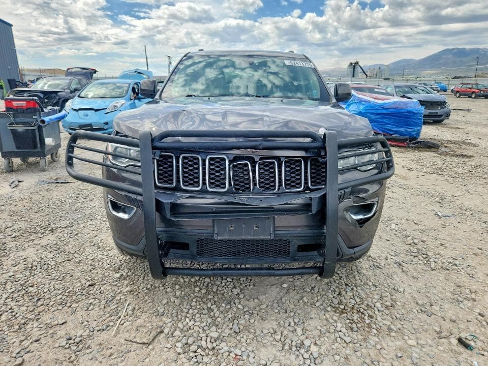 2019 JEEP GRAND CHEROKEE LAREDO 5