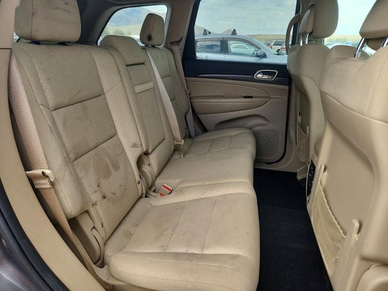 2019 JEEP GRAND CHEROKEE LAREDO 10