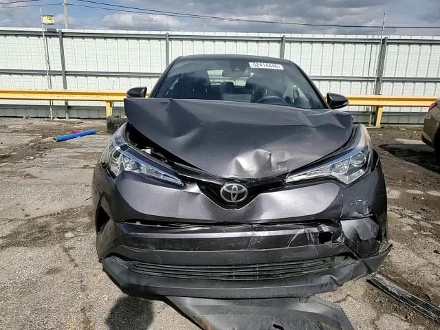 2019 TOYOTA C-HR LE LE 13