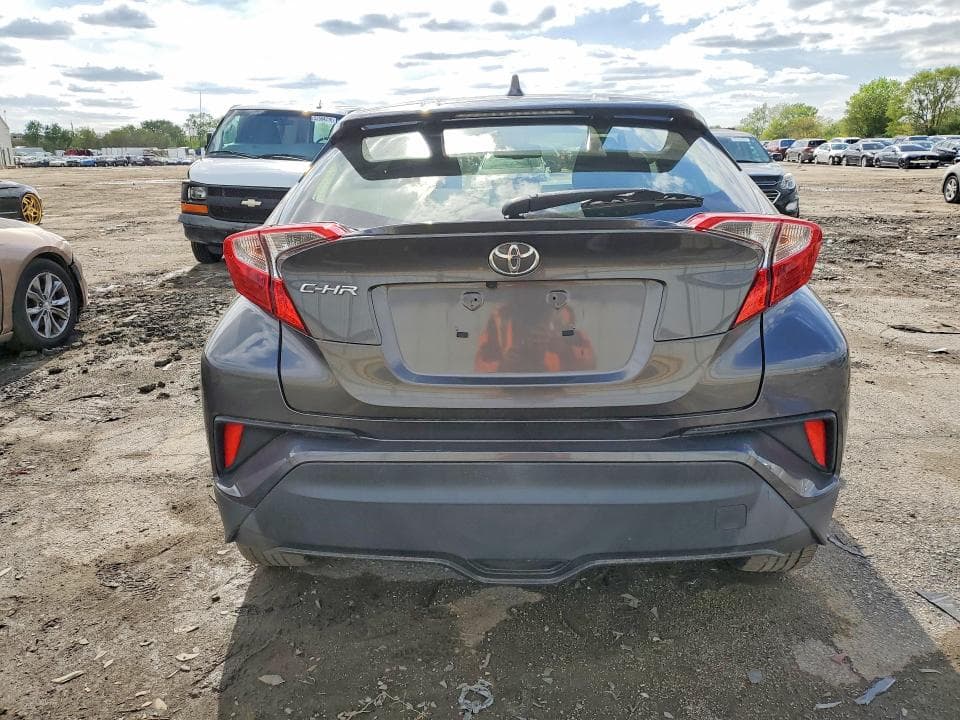 2019 TOYOTA C-HR LE LE 6
