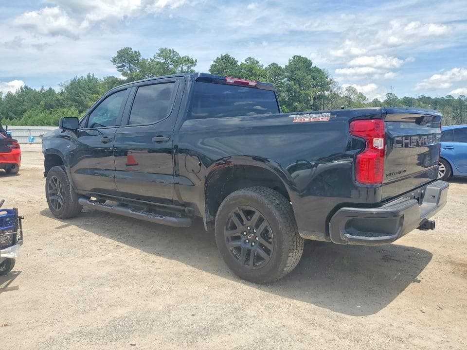 2025 CHEVROLET SILVERADO K1500 TRAIL BOSS CUSTOM 2