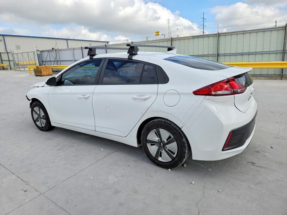 2021 HYUNDAI IONIQ BLUE 2