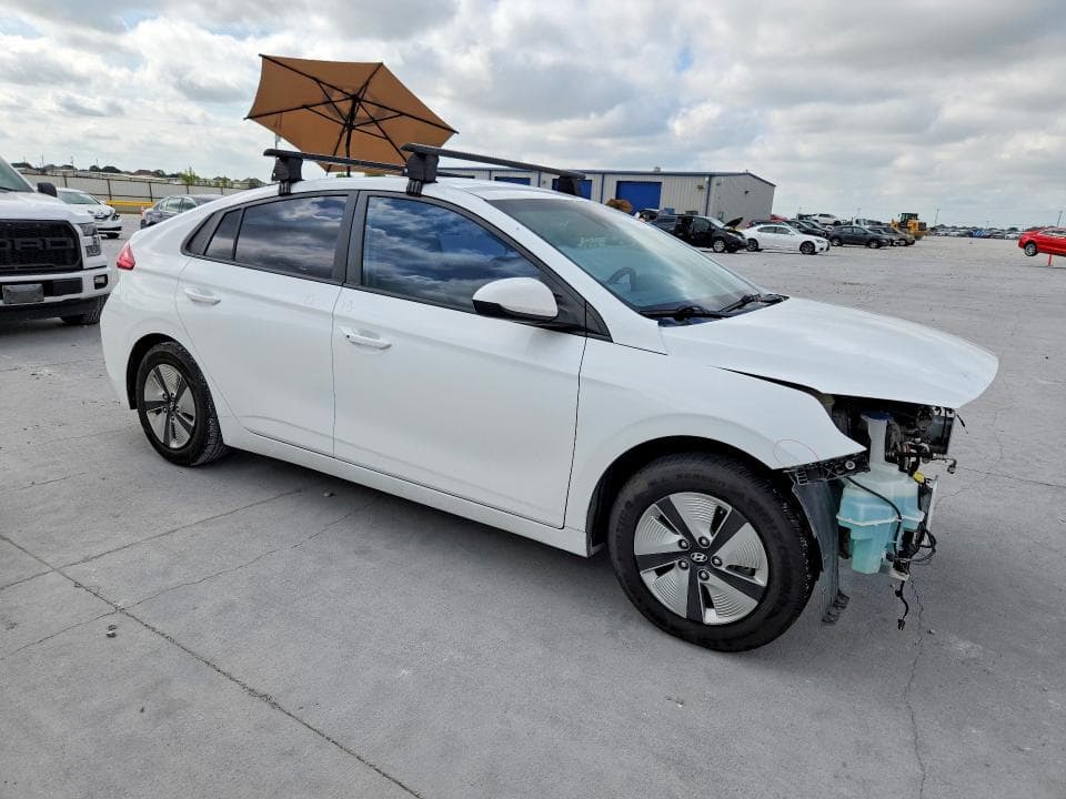 2021 HYUNDAI IONIQ BLUE 4