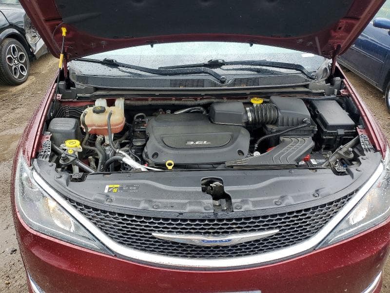 2018 CHRYSLER PACIFICA TOURING L PLUS 12