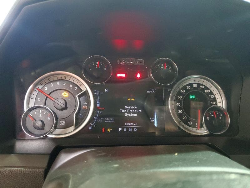 2017 RAM 1500 SPORT SPORT 9