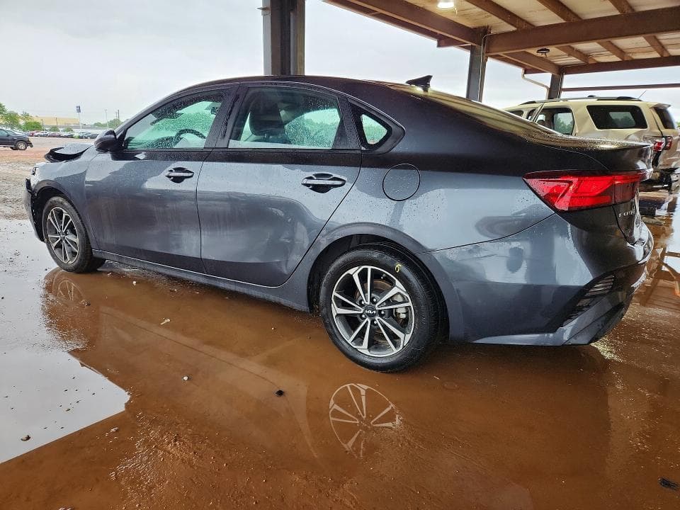 2024 KIA FORTE LXS 2