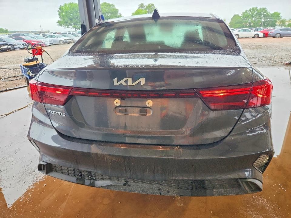 2024 KIA FORTE LXS 6