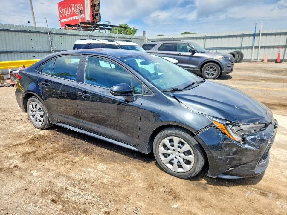 2021 TOYOTA COROLLA LE 4