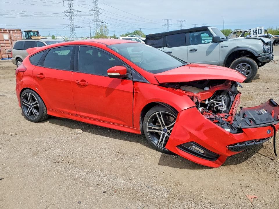 2017 FORD FOCUS ST 4