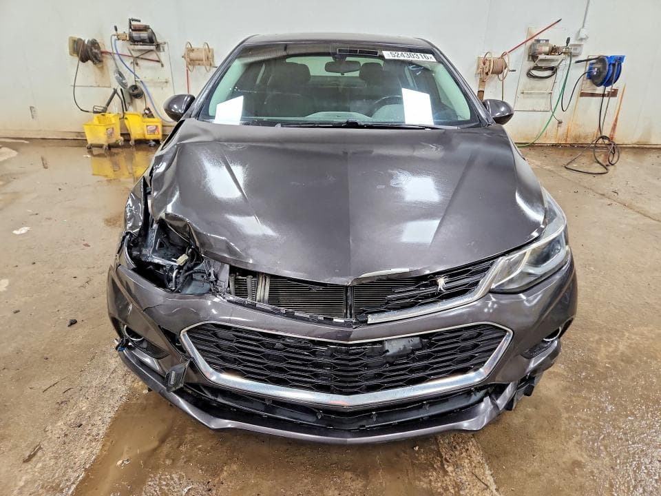 2017 CHEVROLET CRUZE LT 5