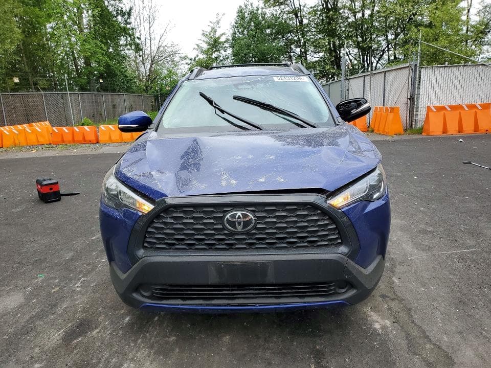 2024 TOYOTA COROLLA CROSS LE LE 5