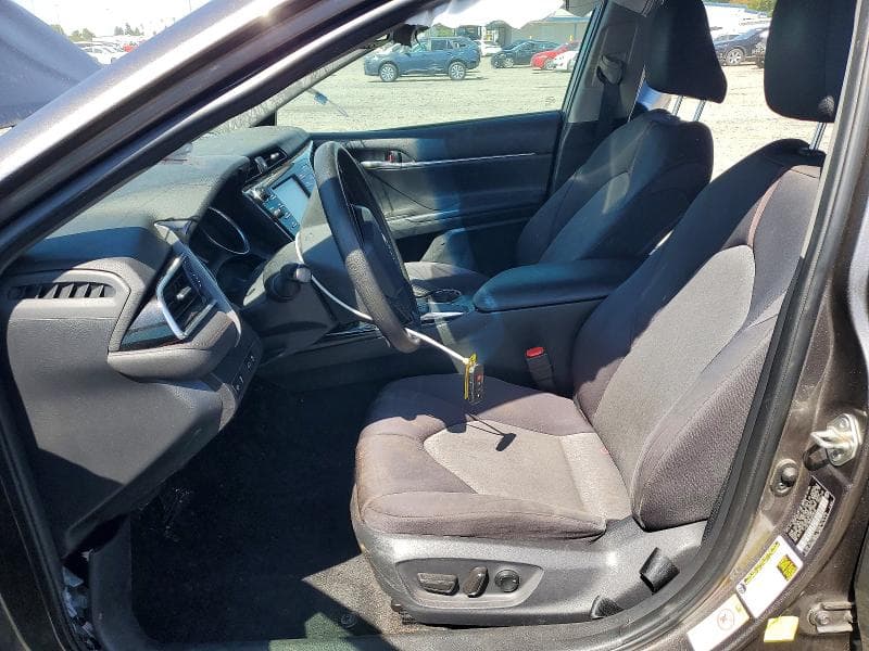 2018 TOYOTA CAMRY LE 7
