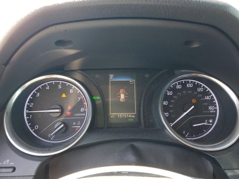 2018 TOYOTA CAMRY LE 9