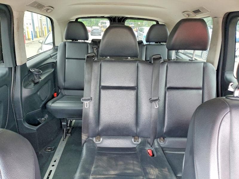 2018 MERCEDES-BENZ METRIS 11