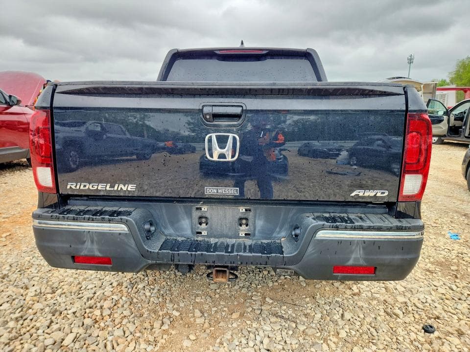 2017 HONDA RIDGELINE RTL 6