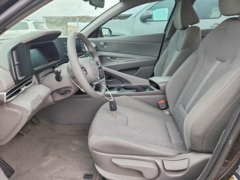 2024 HYUNDAI ELANTRA SE SE 7