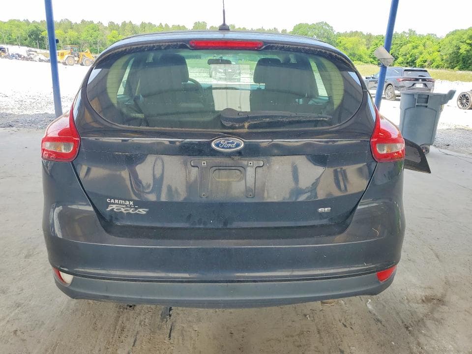 2017 FORD FOCUS SE SE 6