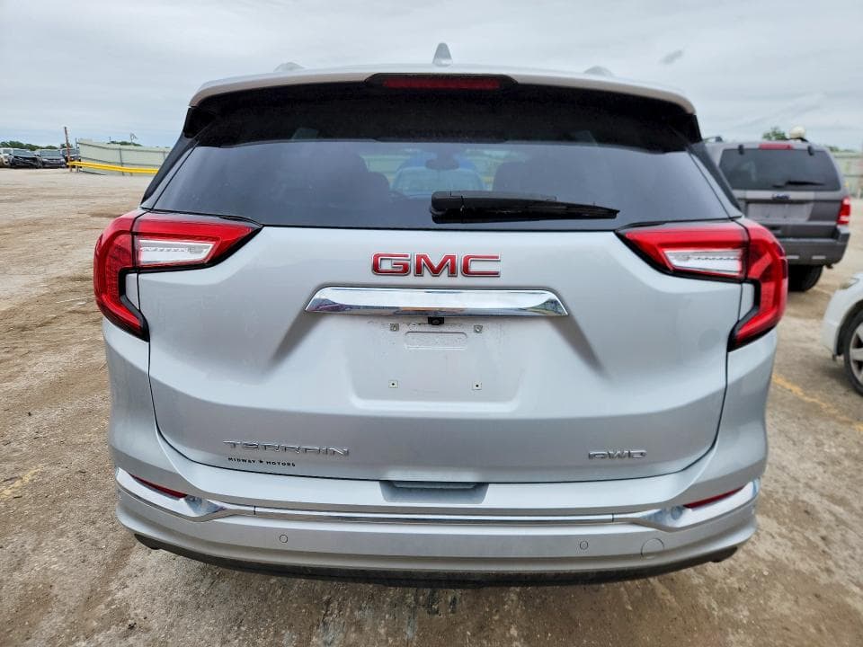 2022 GMC TERRAIN DENALI 6