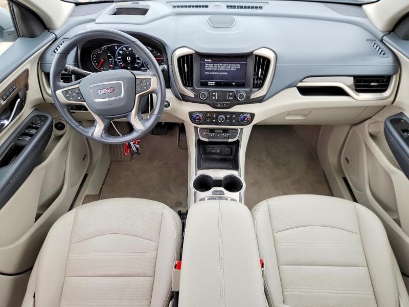 2022 GMC TERRAIN DENALI 8