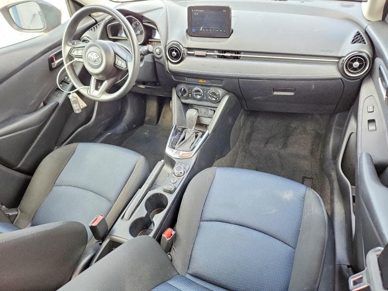 2020 TOYOTA YARIS HATCHBACK LE LE 8