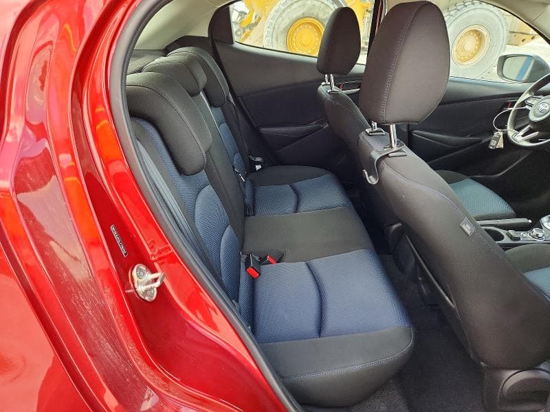 2020 TOYOTA YARIS HATCHBACK LE LE 10