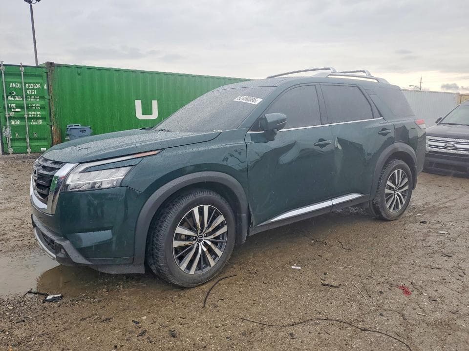 2022 NISSAN PATHFINDER PLATINUM