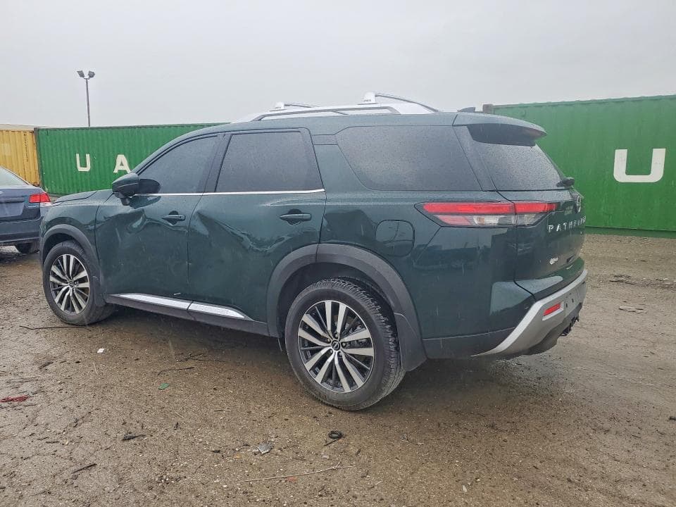 2022 NISSAN PATHFINDER PLATINUM 2