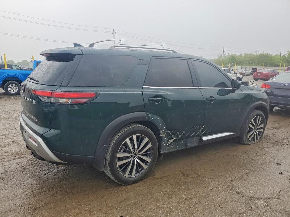 2022 NISSAN PATHFINDER PLATINUM 3