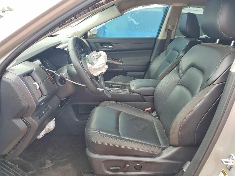 2025 NISSAN PATHFINDER SL 7