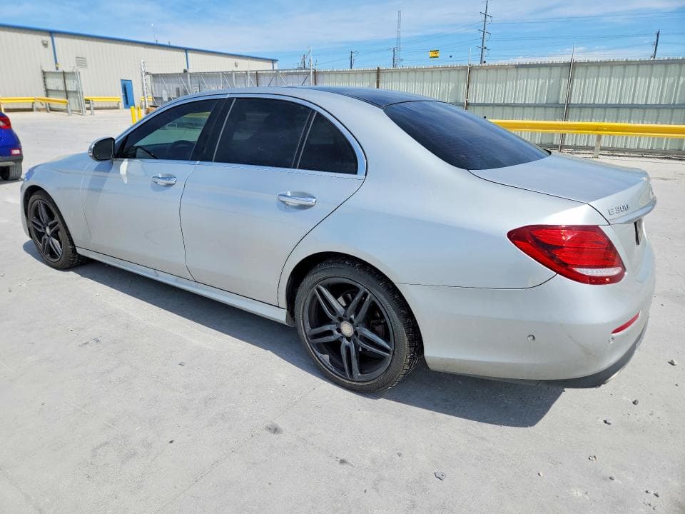 2017 MERCEDES-BENZ E 300 300 2