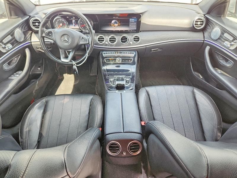 2017 MERCEDES-BENZ E 300 300 8